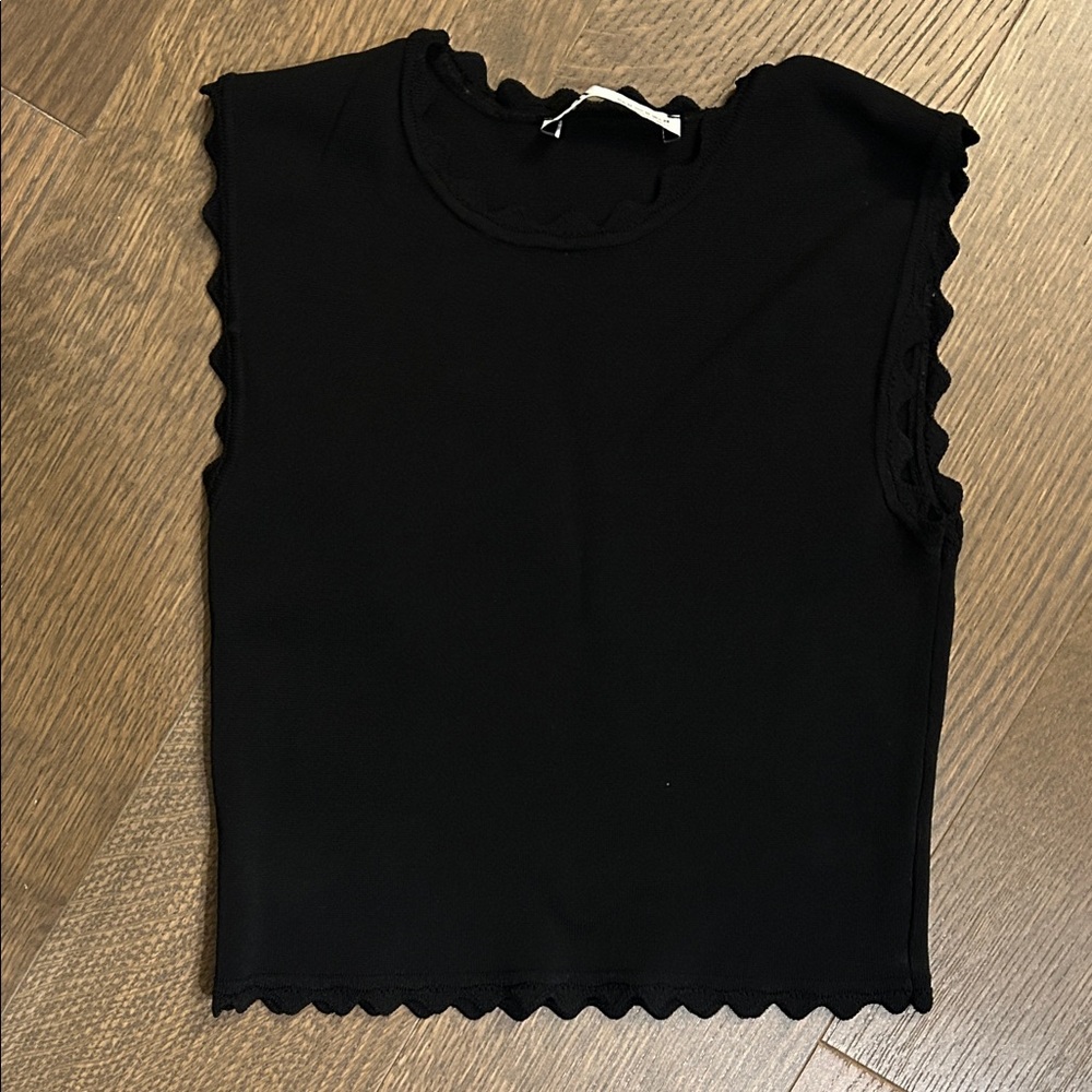 Zara Black Scalloped Sleeveless Top